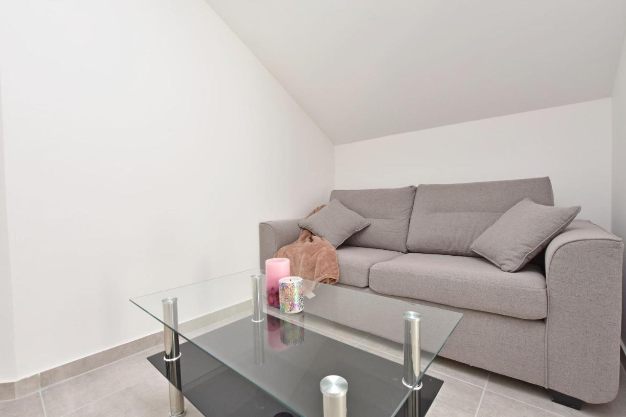 Apartments Danolic Pisak Exterior foto