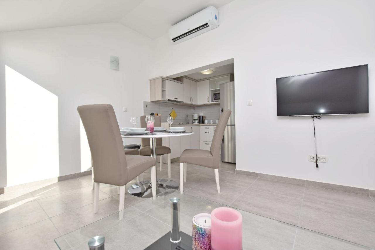 Apartments Danolic Pisak Exterior foto